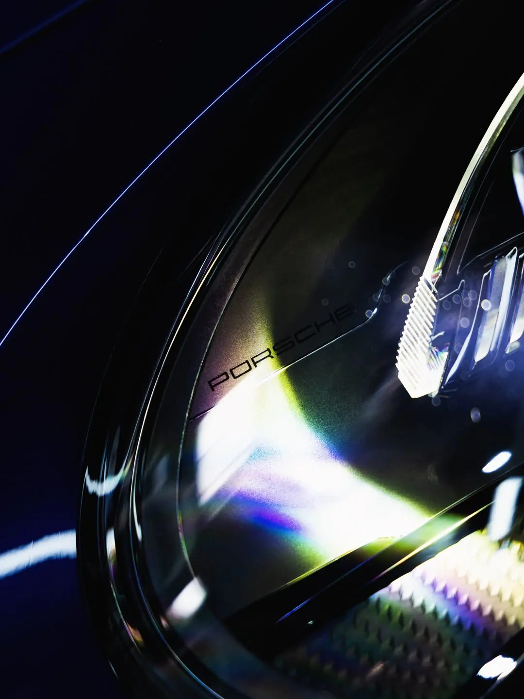 Porsche 911 Carrera 4 GTS, the mirror close up.