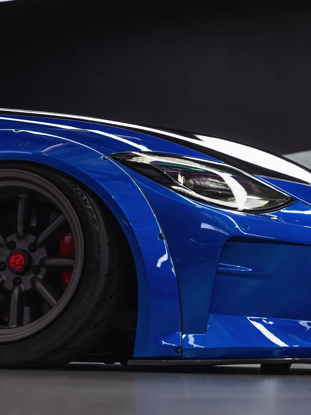 Nissan Z Liberty Walk, the front quarter and headlight.
