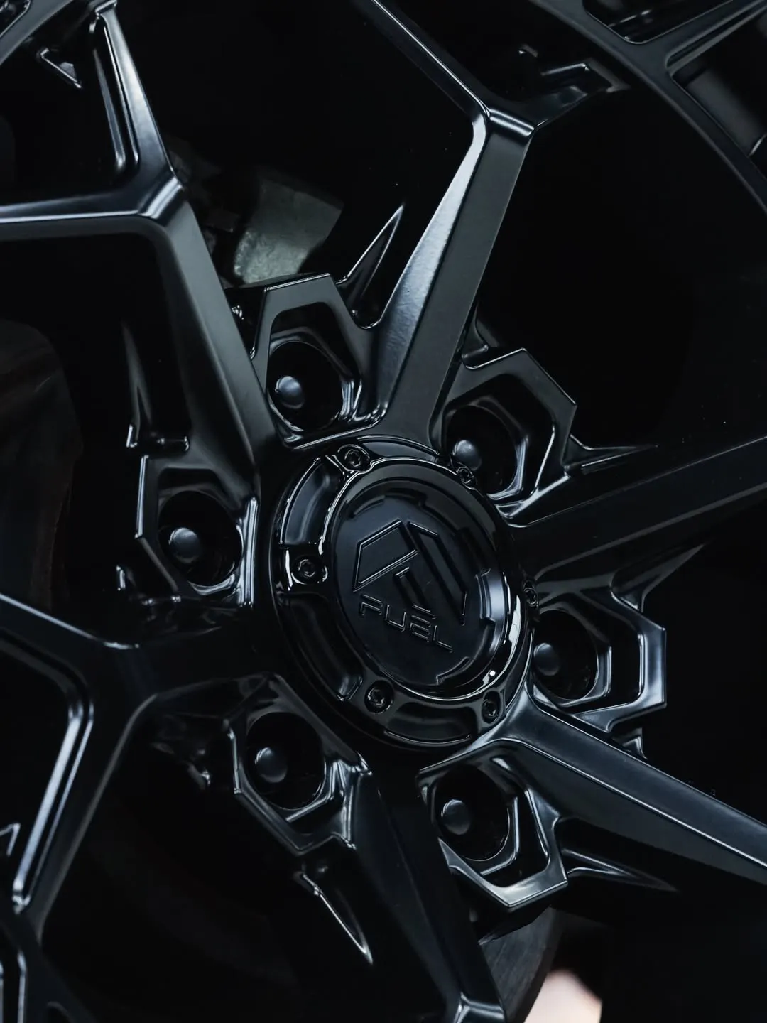 Ceramic-coated wheel on the Ford Raptor