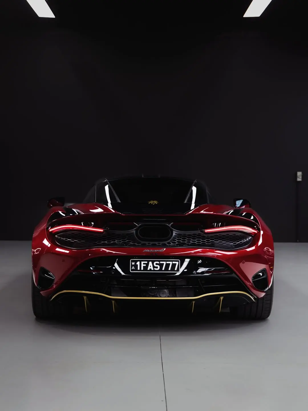 McLaren 750S, the rear of the car.