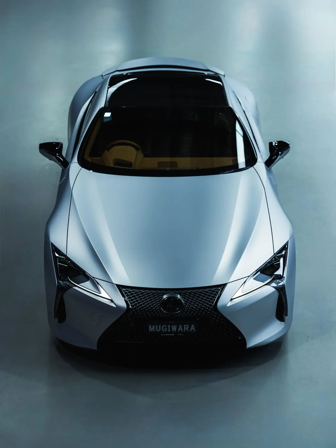 Lexus LC500, the front of the car from above.