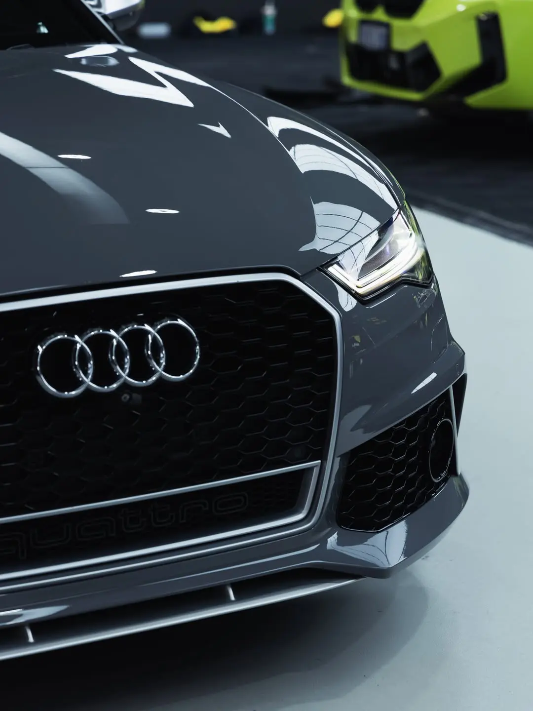Audi RS6, the front grille and headlight.