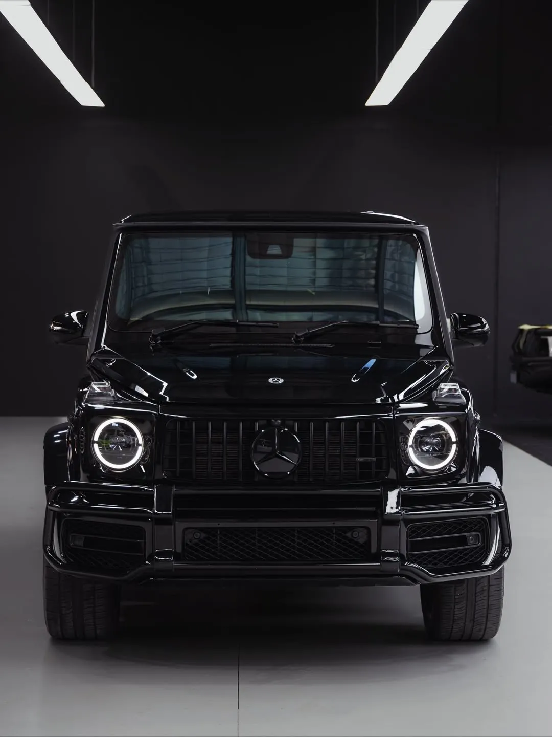 Mercedes-AMG G63 head-on, glass tinted front and side