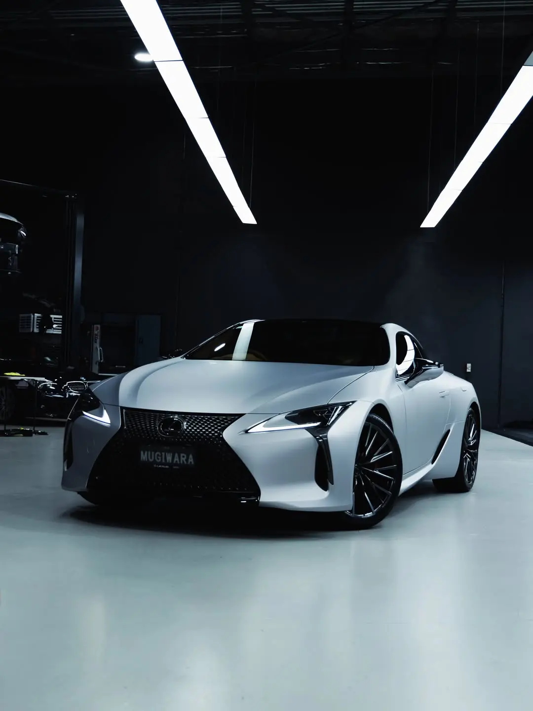 Lexus LC500, the front three quarter view.